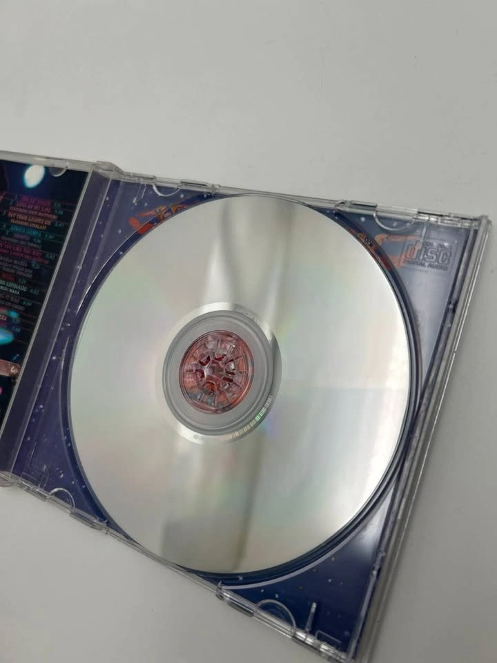 Santana Supernatural CD 1999 - photo 2