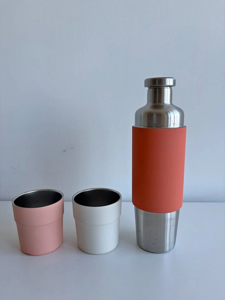 Stainless Steel Bottle with 2 Cups