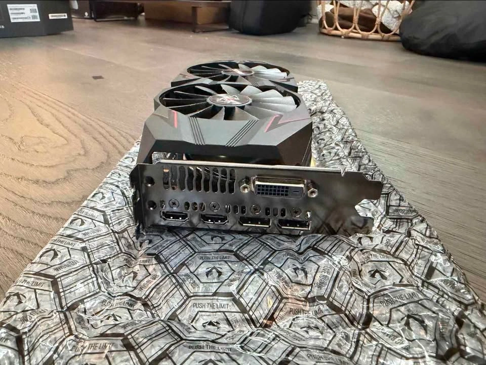 ASUS Cerberus 1070 Ti 8GB - Mint Condition / Tested - photo 2
