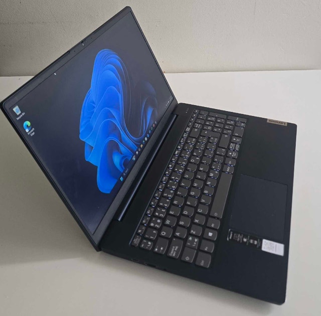 Lenovo IdeaPad 5 16GB Ram Ryzen 7 Excellent Battery Health - photo 3