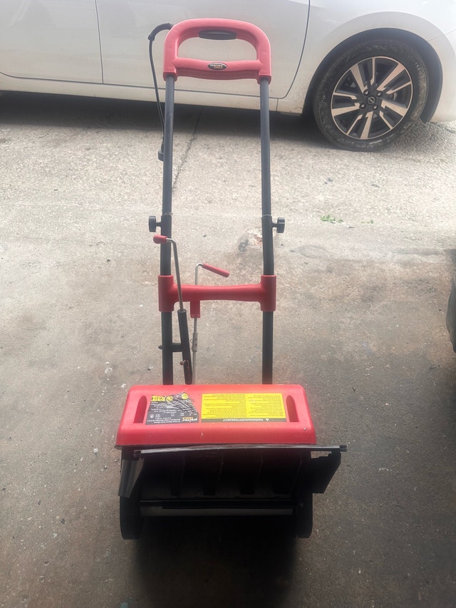Spectra Tools 6.5 Amp Electric Snow Shovel - photo 4