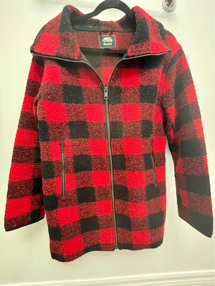 Roots Wool Buffalo Red checkered jacket women’s sz small
