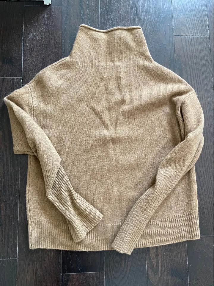 Wilfred Cyprie Cashmere Camel Turtleneck Sweater XS - photo 3