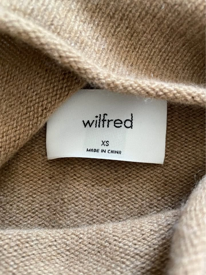Wilfred Cyprie Cashmere Camel Turtleneck Sweater XS - photo 4