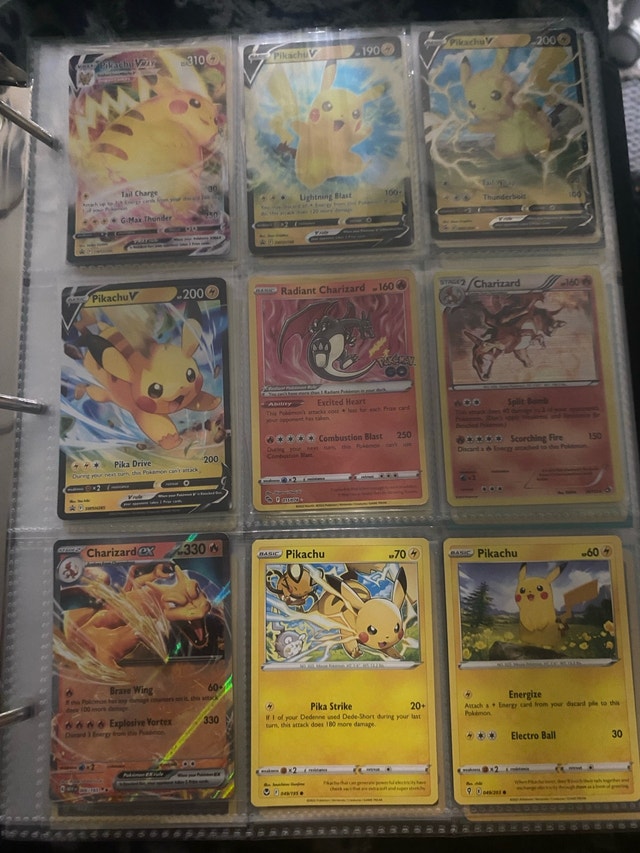 Charizard & Pikachu Pokemon Cards