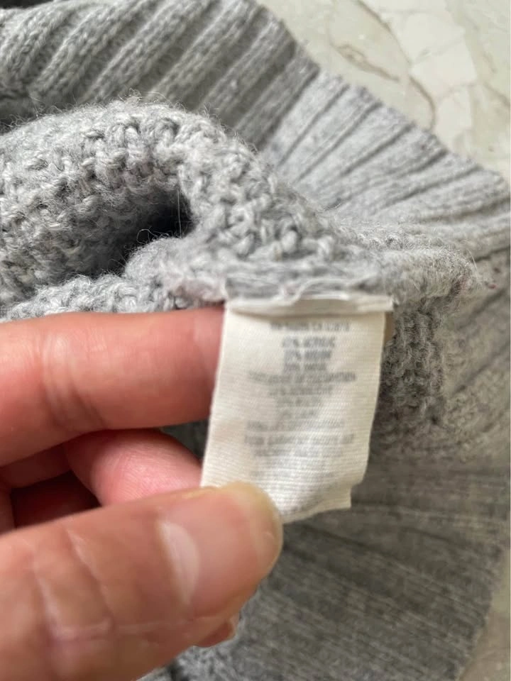 Aerie Gray Cable Knit Sweater dress sz small - photo 5