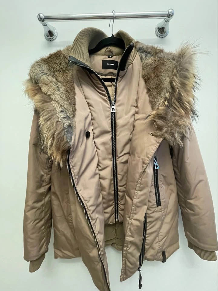 Rudsak Down fur hood leather trim winter coat sz small women’s - photo 2