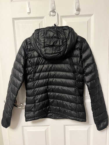Aritzia Tna Botanie Lightweight Down Puffer Jacket Black Small - photo 2