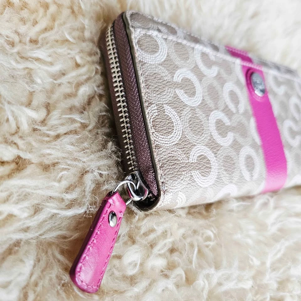 Coach Signature Tan Beige Pink Zip Around Continental Wallet - photo 4