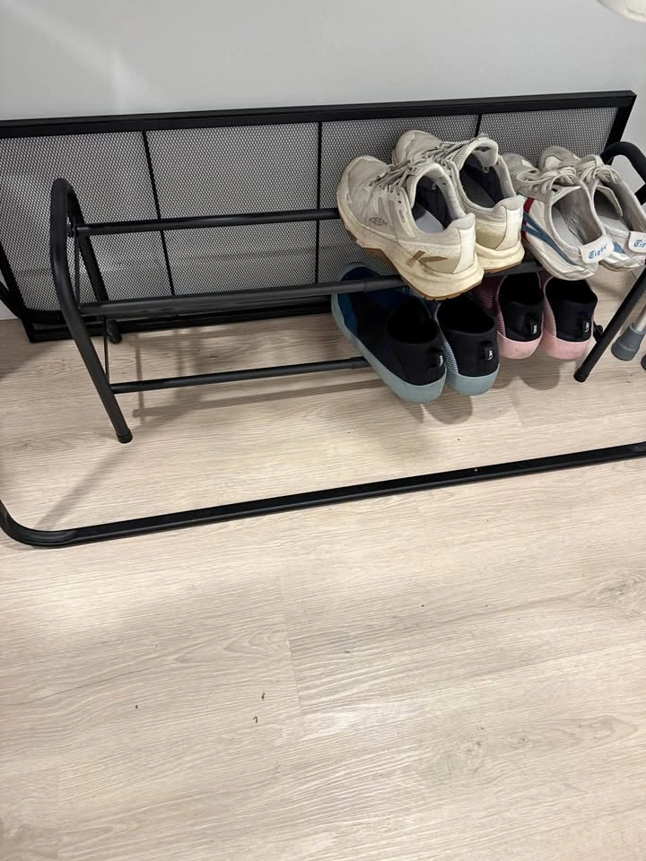 Double tier black metal shoe rack