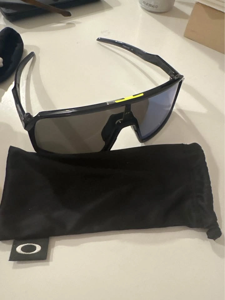 Brand new Oakley Sutro OO9406 03 black ink - photo 4