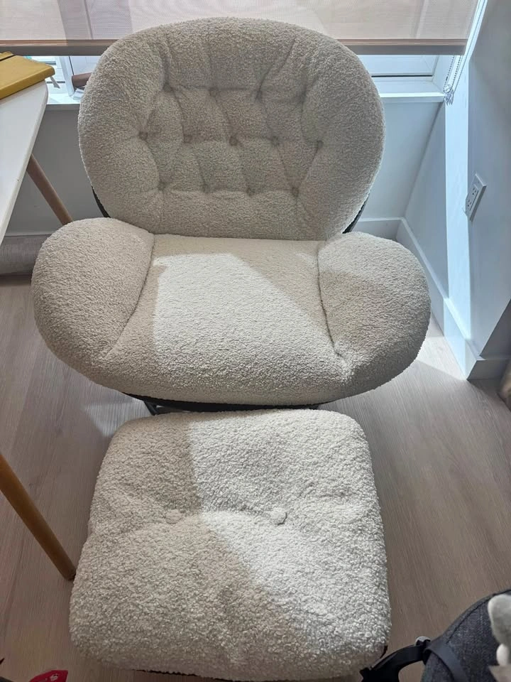 Faux Fur Lounge Chair with Footrest, 360 Swivel Sofa