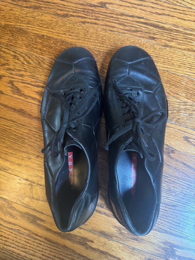 Vintage Prada Sport 2000 Black Geometric Padded Leather Shoe - photo 5