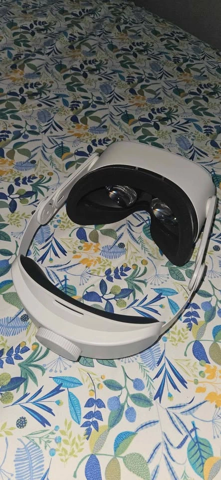Meta Quest 2 128gb - photo 3