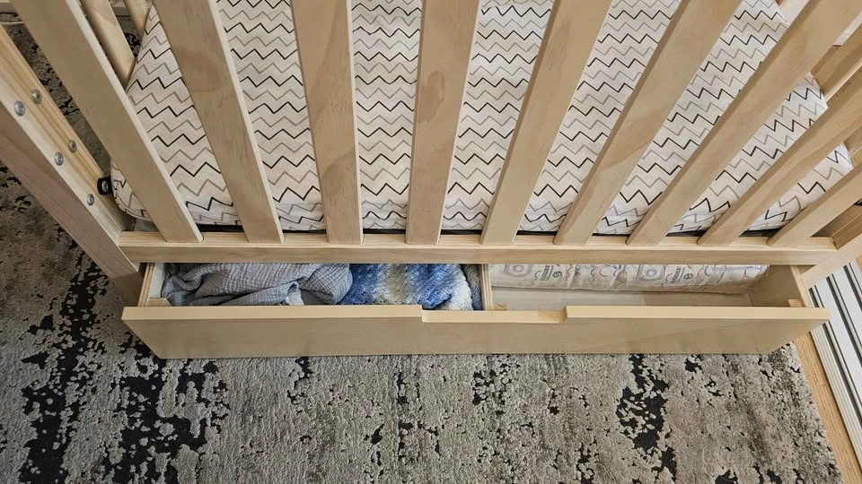 Colby Mini Crib with Drawer 4 in 1 - photo 2