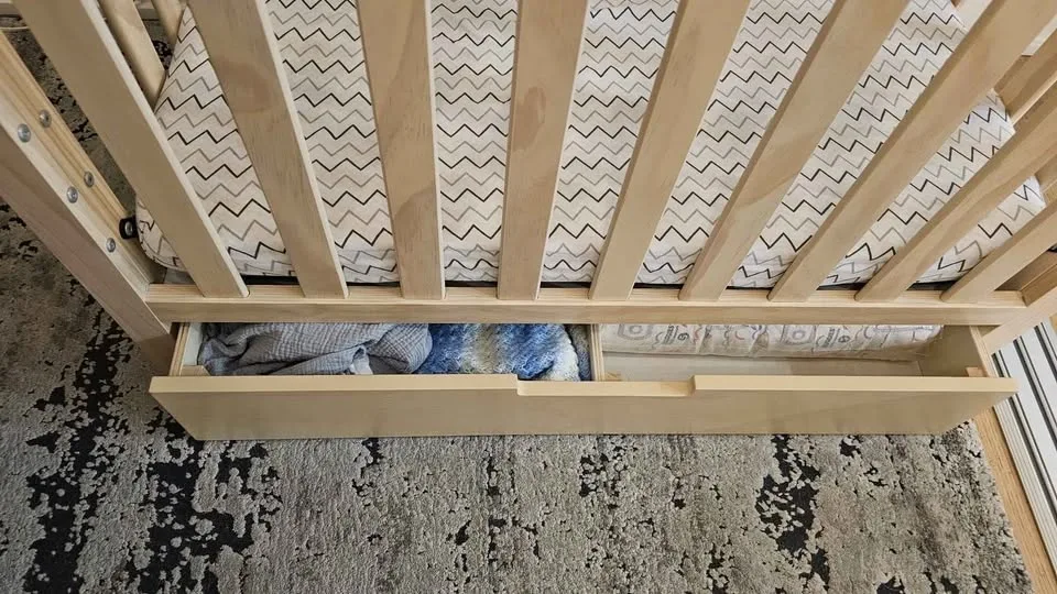Colby Mini Crib with Drawer 4 in 1 - photo 2
