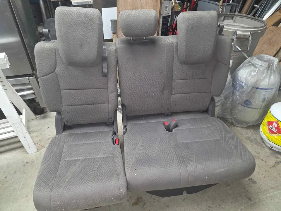 Honda Odyssey Seats – $150 for All - photo 4