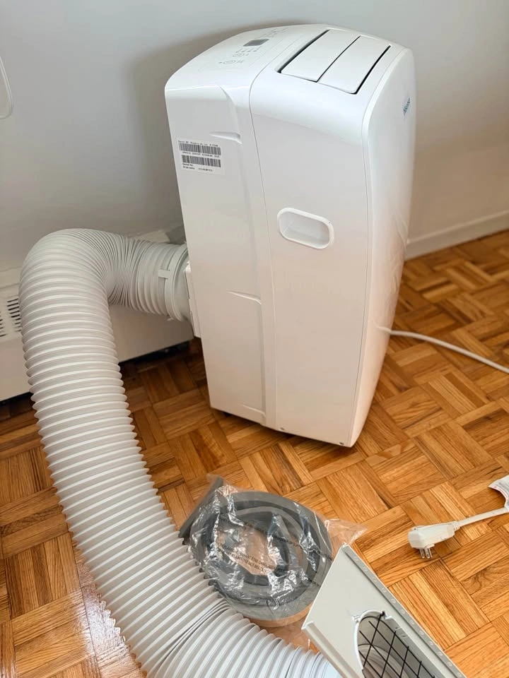 Hisense 10,000 BTU Portable Air Conditioner with Heat - photo 4