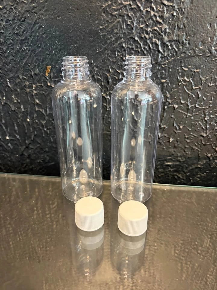Brand New Clear Plastic Bottles with Caps – Bulk available - photo 3