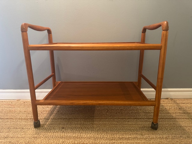 Mid century modern Danish Teak Bar/Server Trolley by Dyrlund - photo 3