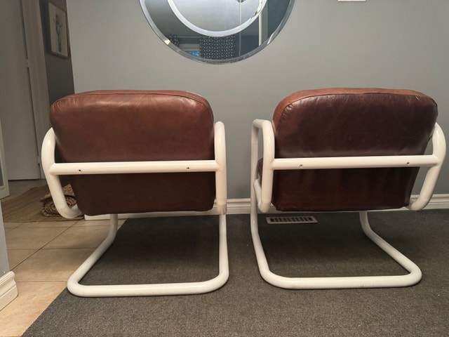 Postmodern pair of Kinetics leather lounge chairs - photo 4