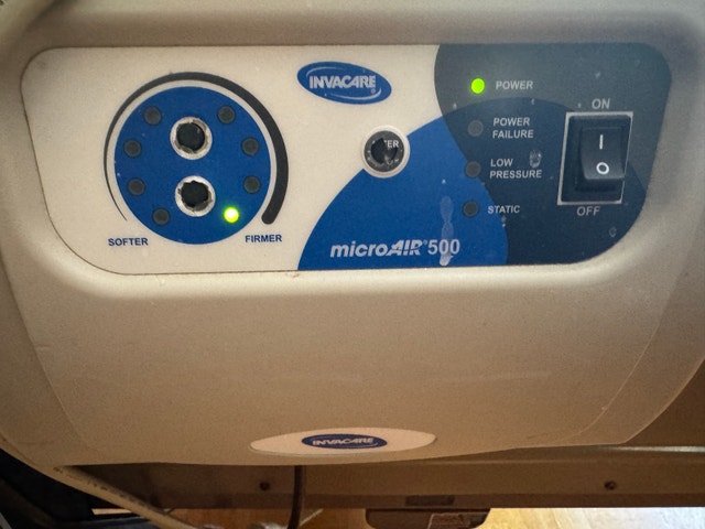Invacare Medical Bed - like new! - photo 3