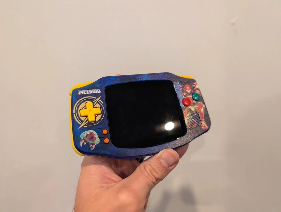 GameBoy Advance - IPS Max - Metroid UV Shell - photo 2