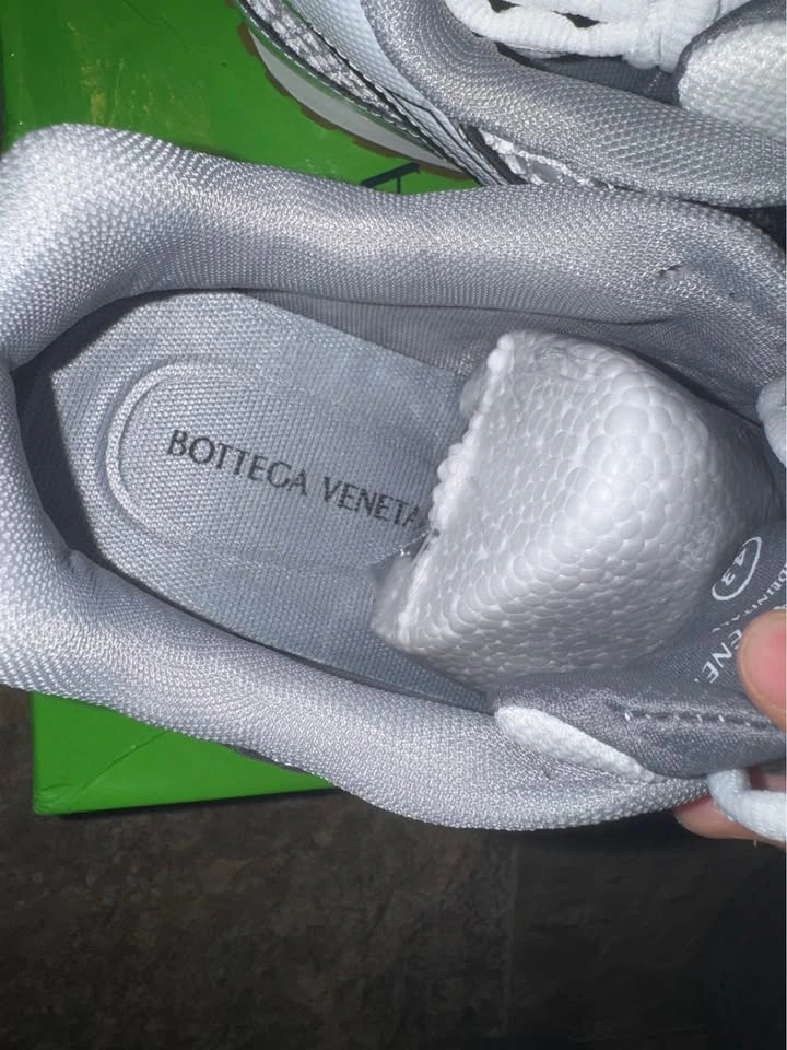 Bottega Veneta Orbit Sneakers Size 10 - photo 3