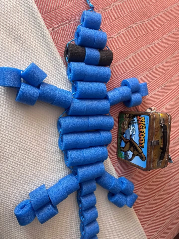 Campy Blue Lizard - photo 2