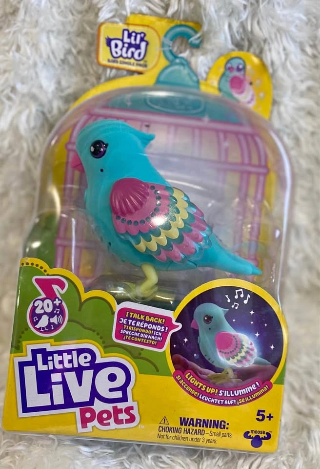 New Live Pets Interactive Bird – 20+ Songs, Talks & Lights Up