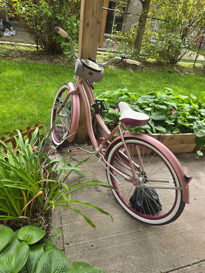 Bicycle with accessories - photo 4