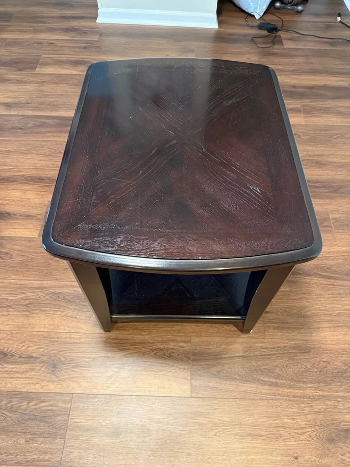 2 End Tables - photo 5