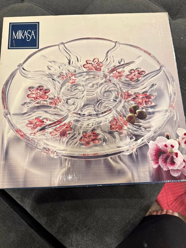 MIKASA CRYSTAL FLORAL DANCE CHIP + DIP PLATTER Pink Frost