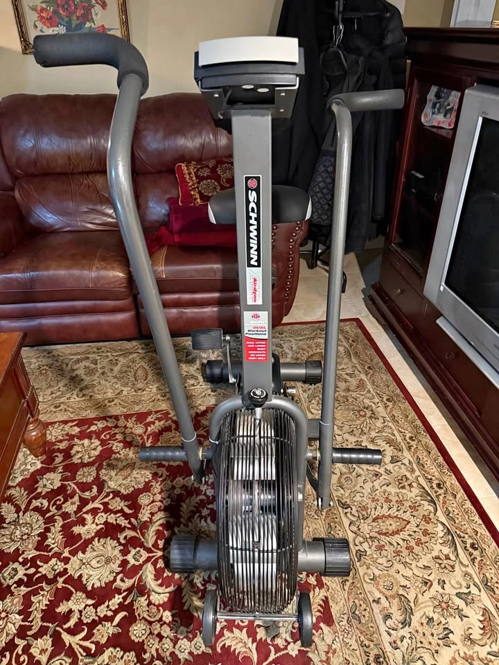 Schwinn Airdyne AD6 Evolution Comp - Like NEW!