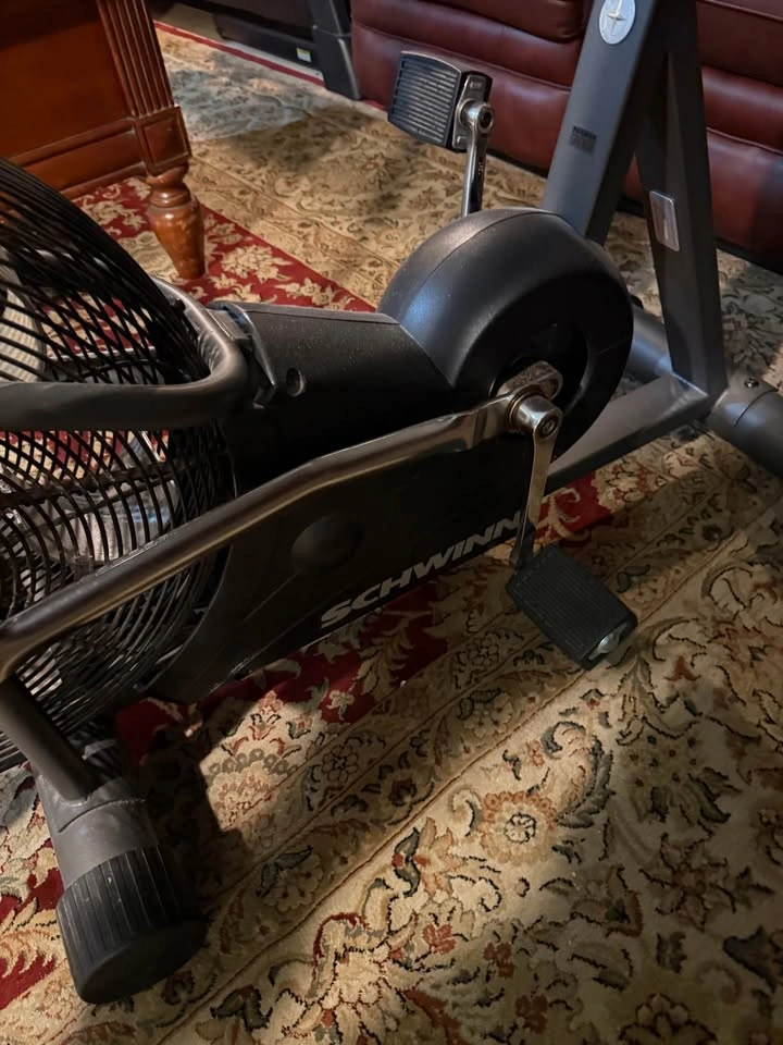 Schwinn Airdyne AD6 Evolution Comp - Like NEW! - photo 3