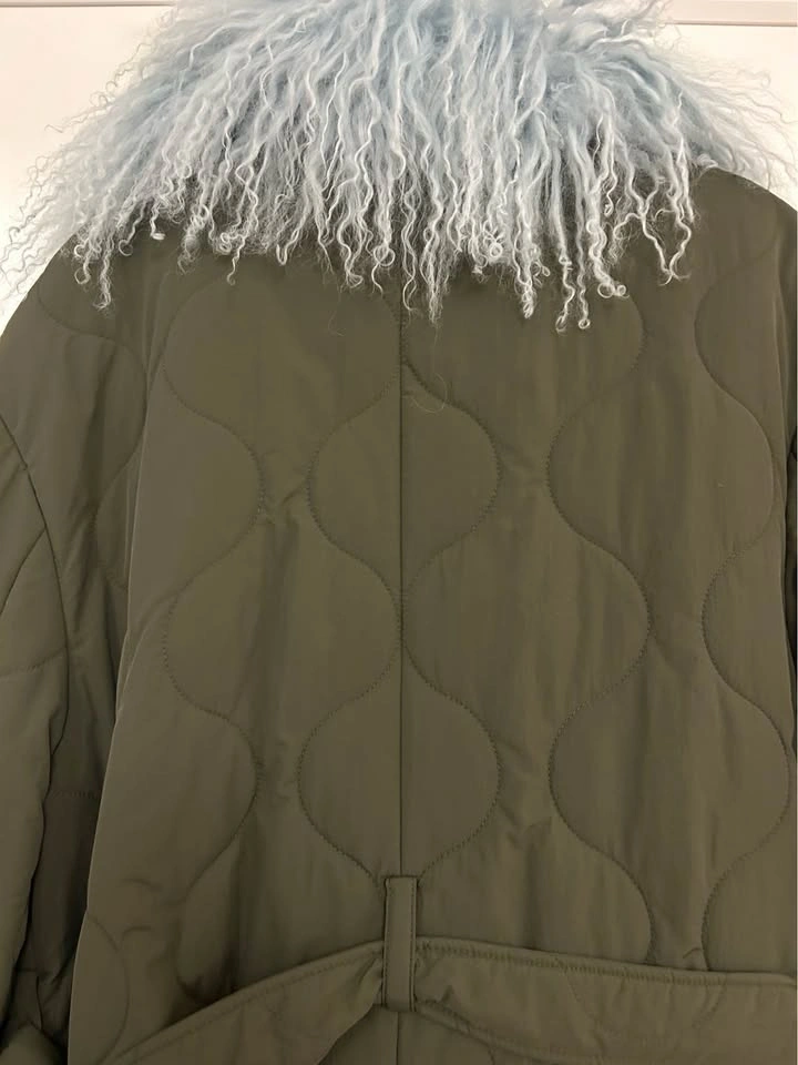 Charlotte Simone Parka with Fur trim (price is firm) - photo 4
