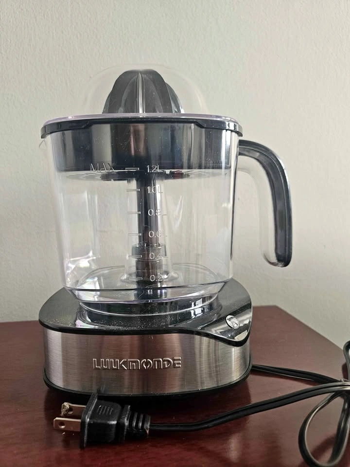 LUKMONDE Electric Citrus Juicer – 1.2L