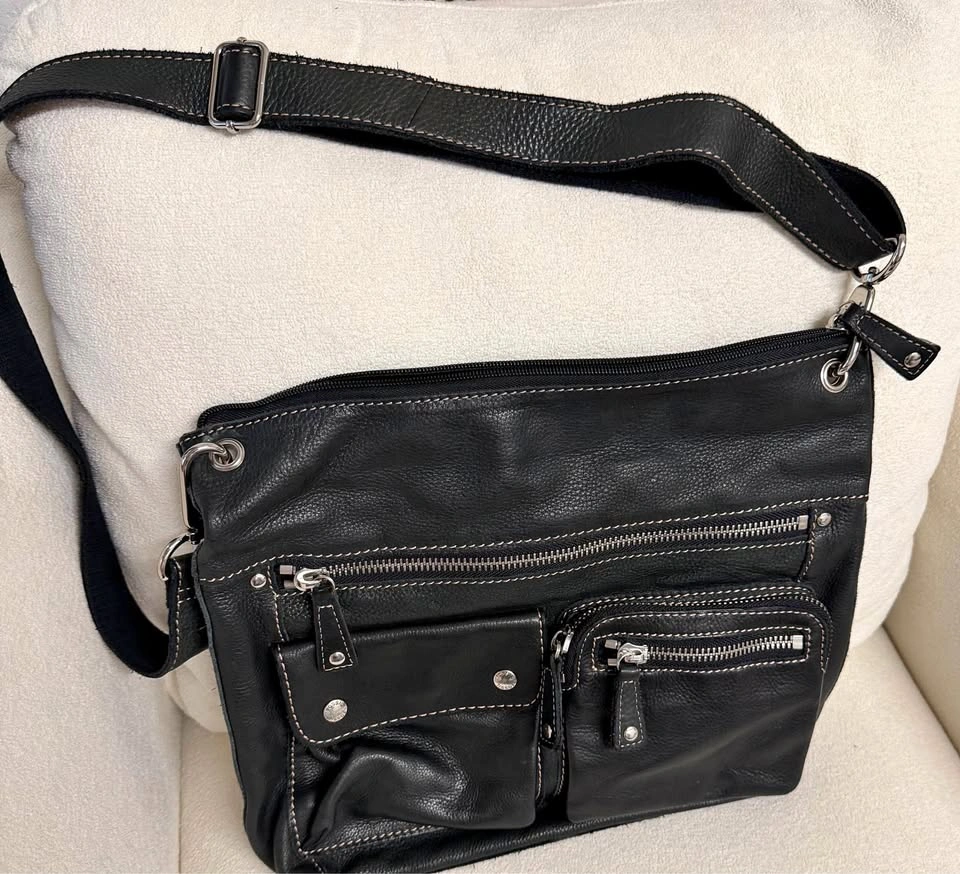 Fossil Black Leather Crossbody Bag