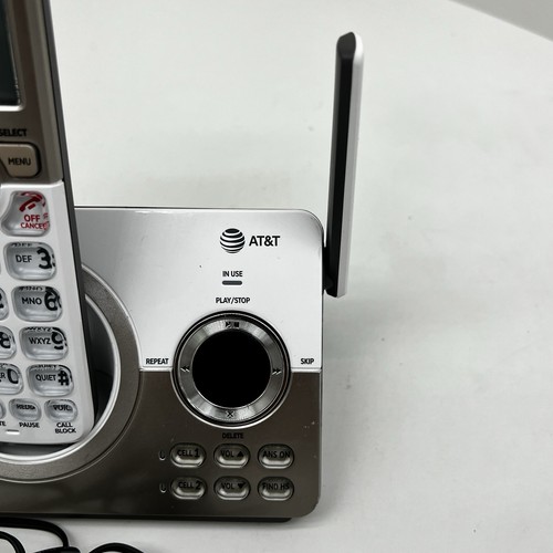 AT&T DL72219 DECT 6.0 2-Handset Cordless Phone - photo 4