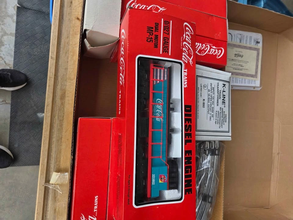 1996 K-Line Coca-Cola For All Seasons O-27 Train Set - photo 3