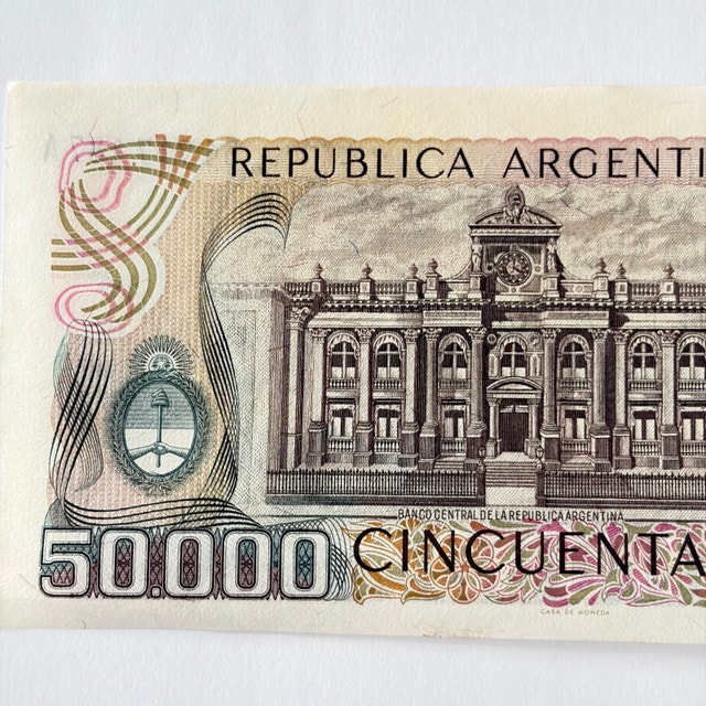 Argentina 50000 Pesos Banknote - photo 3