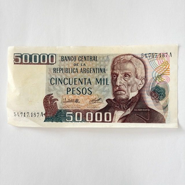 Argentina 50000 Pesos Banknote - photo 4