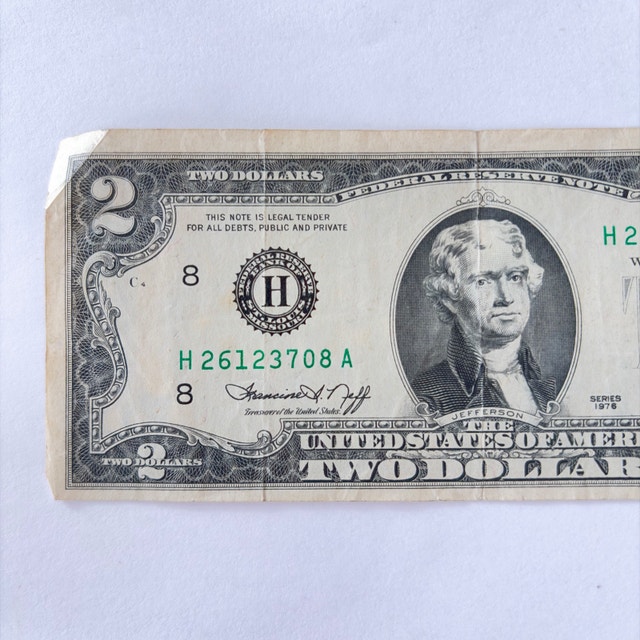1976 United States Two Dollar Bill - photo 3