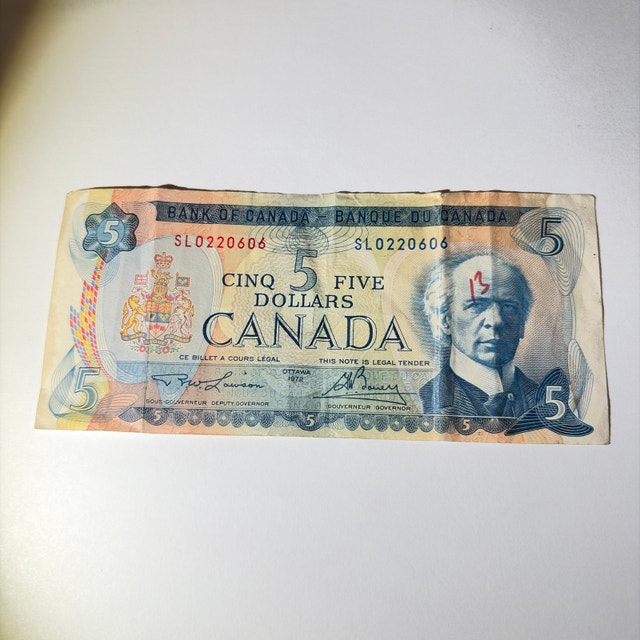 Bank of Canada $5 Note 1972
