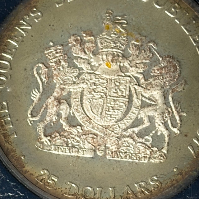 Cayman Islands 1977 Queen's Silver Jubilee 25 Dollars