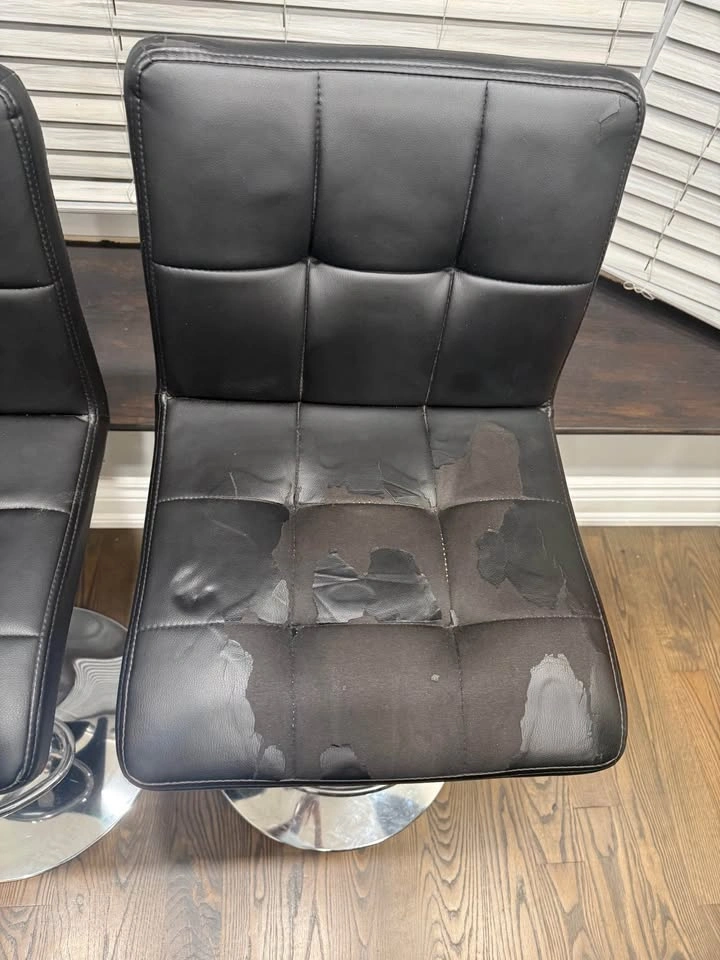 Bar Stools ($5 EACH) - Fully Working - photo 4