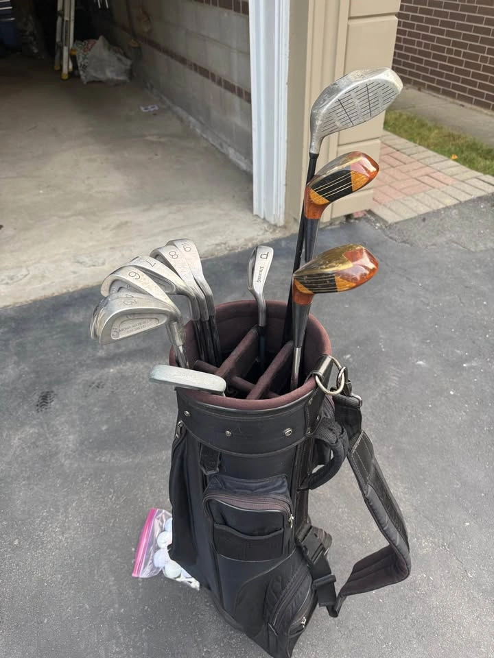 Full Golf Set with Bag, Balls and Tees - photo 4