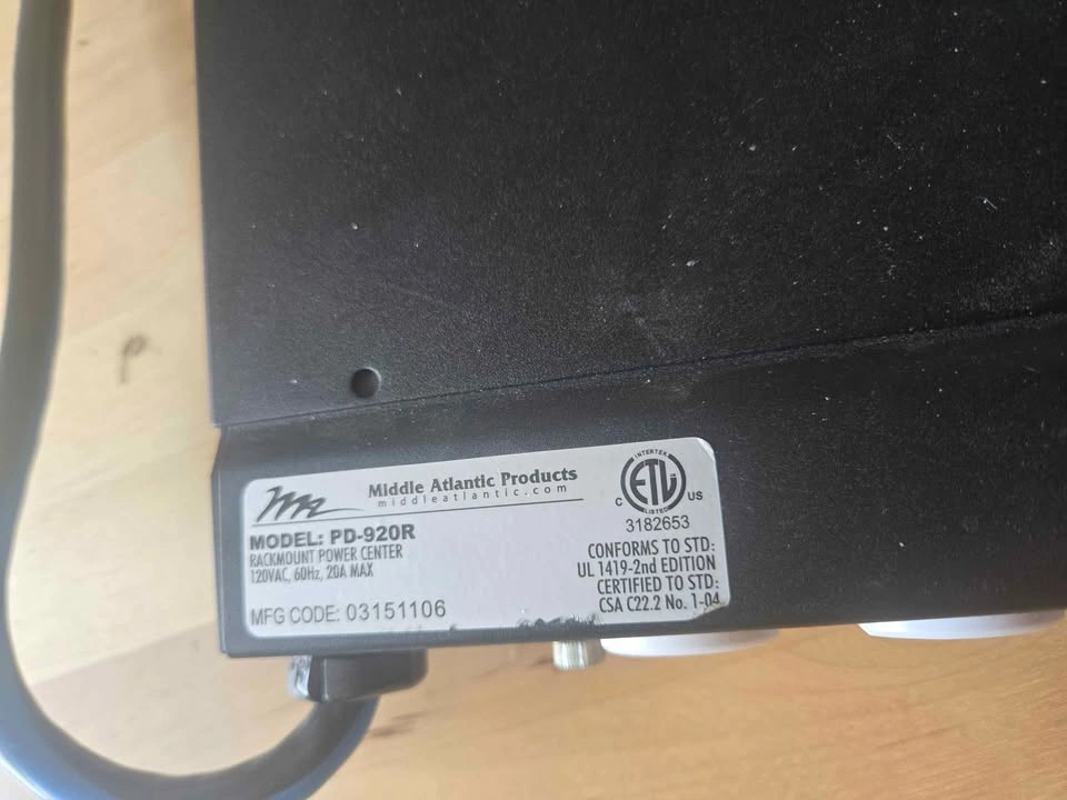 Middle Atlantic PD-920R (Rackmount Power Distribution) - photo 2