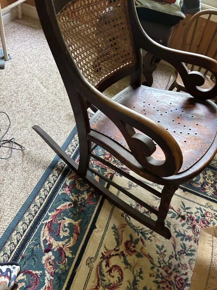 Antique cane back rocking chair - photo 2