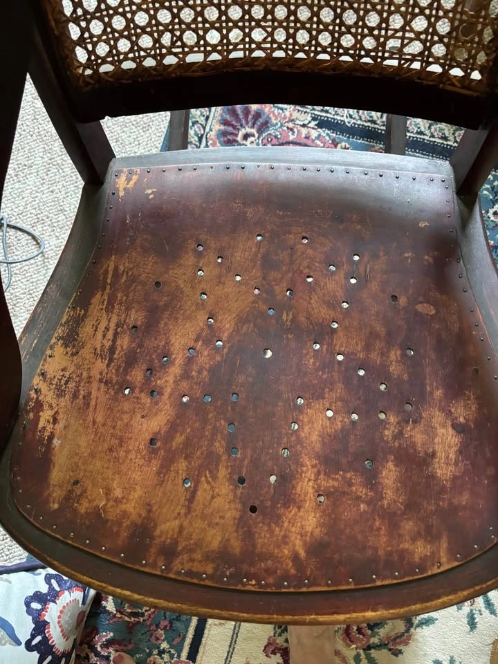 Antique cane back rocking chair - photo 4